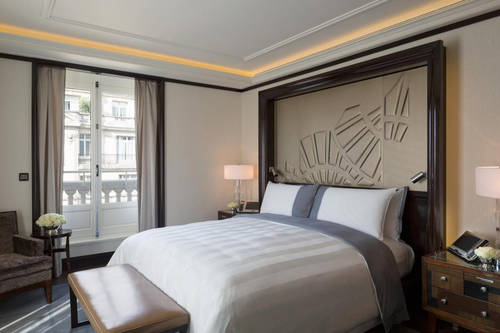 Hotel The Peninsula Paris Promo Photo