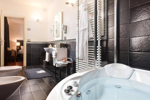 Al Tezzon Hotel Review Photo