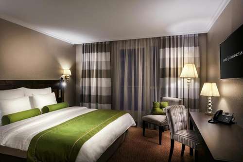 Cosmopolitan Hotel Prague Review Photo