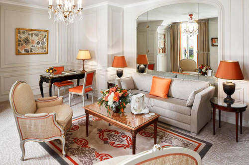 Hôtel Plaza Athénée Review Photo