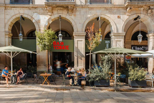 DO Plaça Reial powered by Sonder Promo Photo
