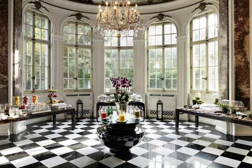 Schlosshotel Berlin by Patrick Hellmann Review Photo