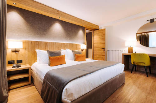 Valtur Cervinia Cristallo Ski Resort Preview Photo