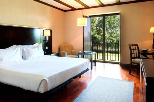 AC Hotel Palacio de Santa Ana by Marriott Review Photo
